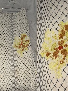 YIGAL AZROUEL
White Grid Dress with Yellow & Gold Beaded Floral Appliqué